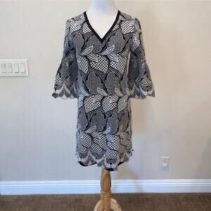 LE Gali Black/Cream Albany Embroidered Shift Dress Size Small